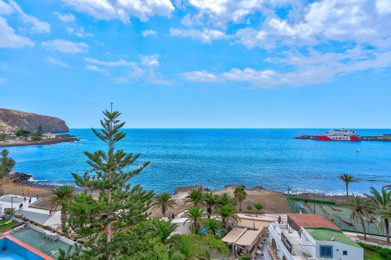 Frontline Ocean View Apartment Los Cristianos 0*, Los Cristianos (Tenerife)