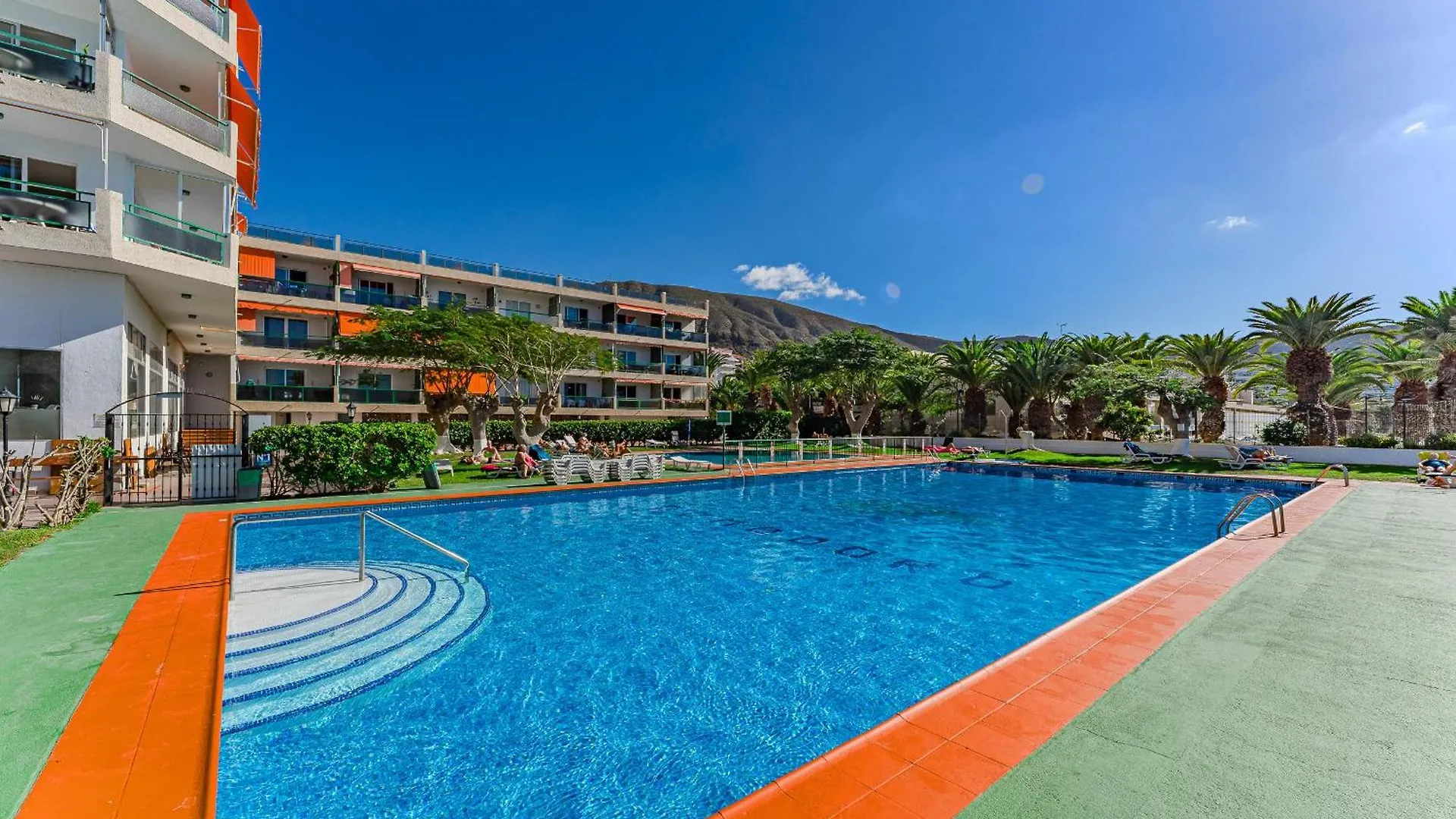 Frontline Ocean View Apartment Los Cristianos Spanien