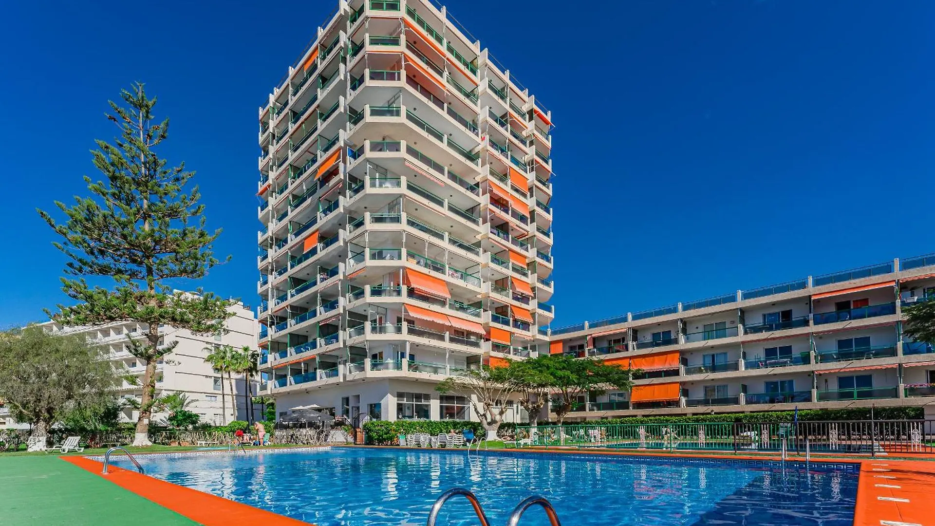 Frontline Ocean View Apartment Los Cristianos 0*, Los Cristianos (Tenerife)