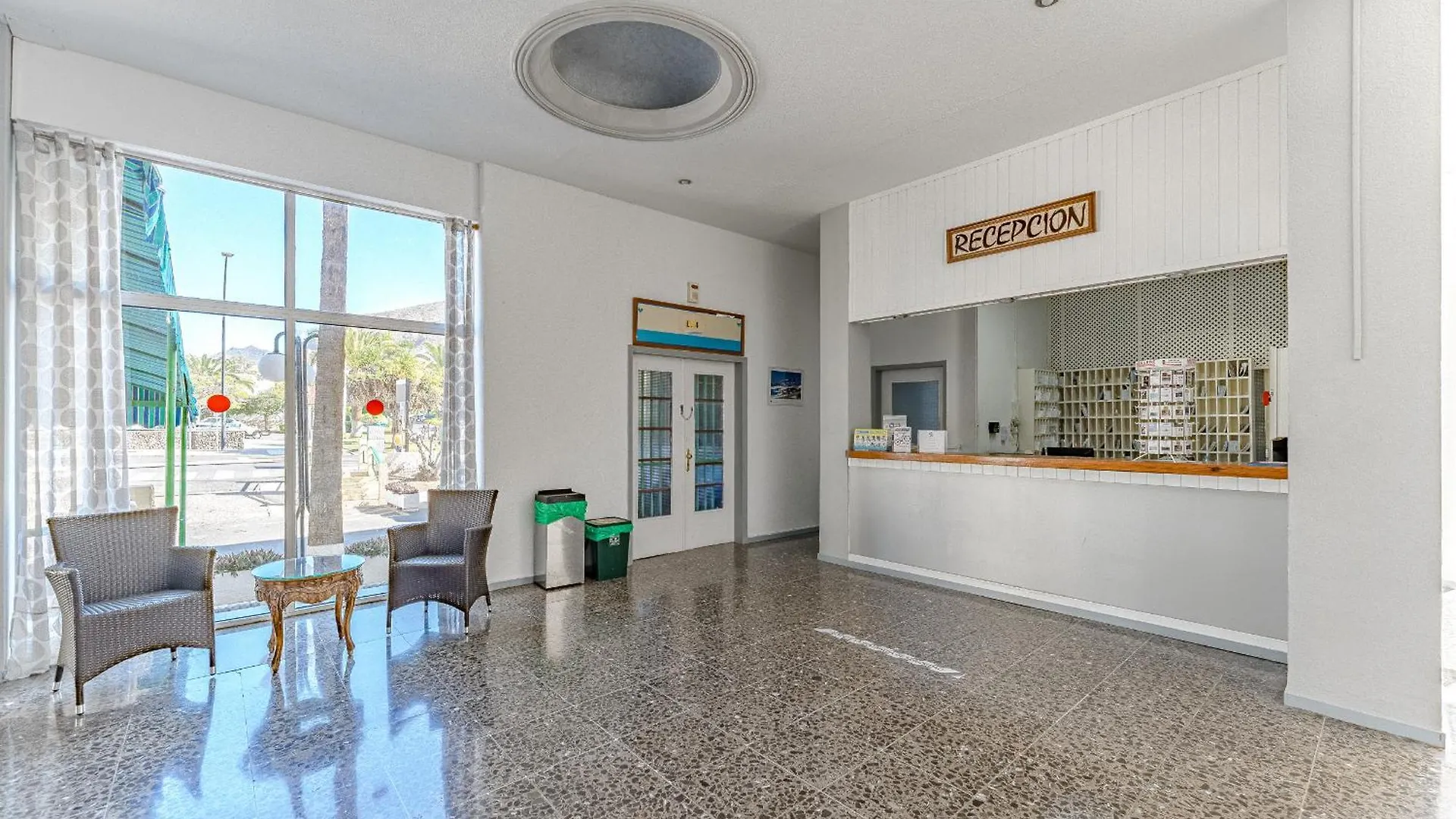 Frontline Ocean View Apartment Los Cristianos  Los Cristianos (Tenerife)